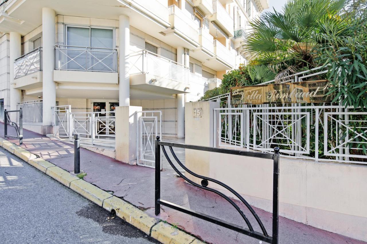 Colline Azur Yourhosthelper Cannes Exterior photo